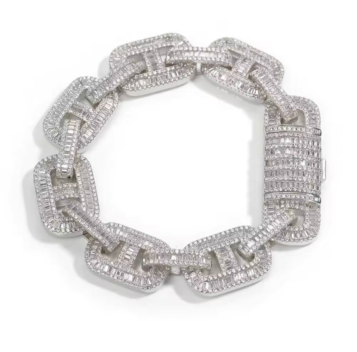 Icy Link Bracelet