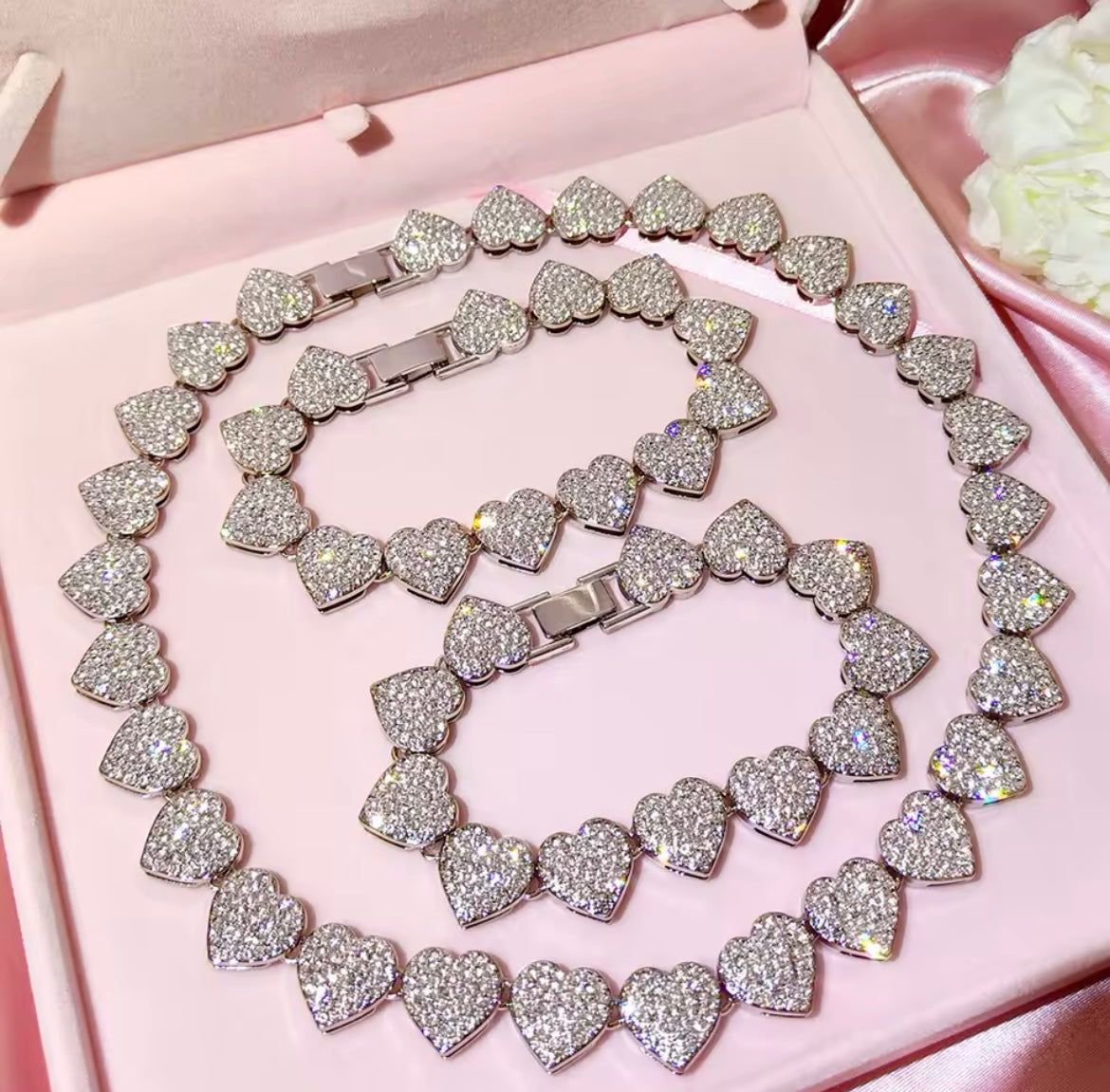 Heart Of A Woman Set