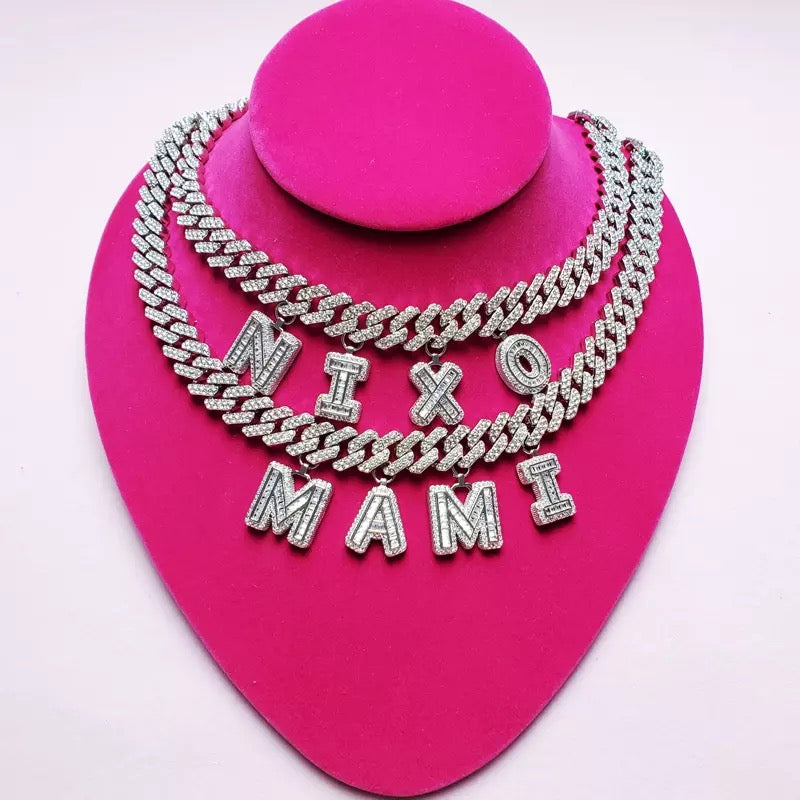 Hot Girl Cuban Link