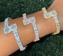 Load image into Gallery viewer, Jayda Cuff Bracelet
