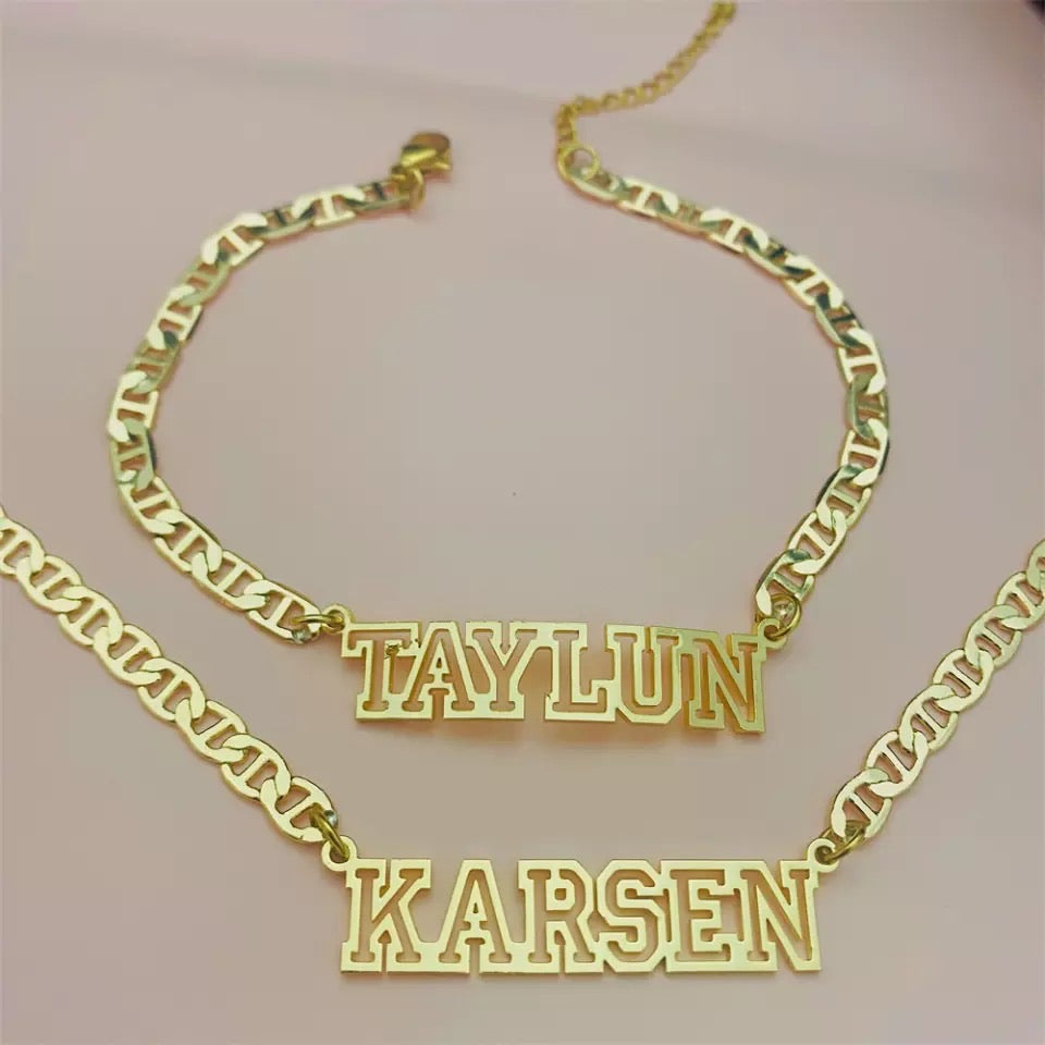 Unisex Nameplate Set